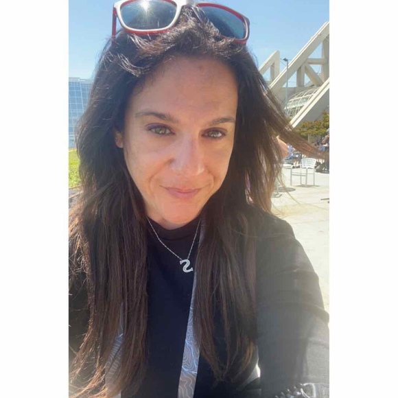 Meet your Posher, Samantha - Picture 1 of 1